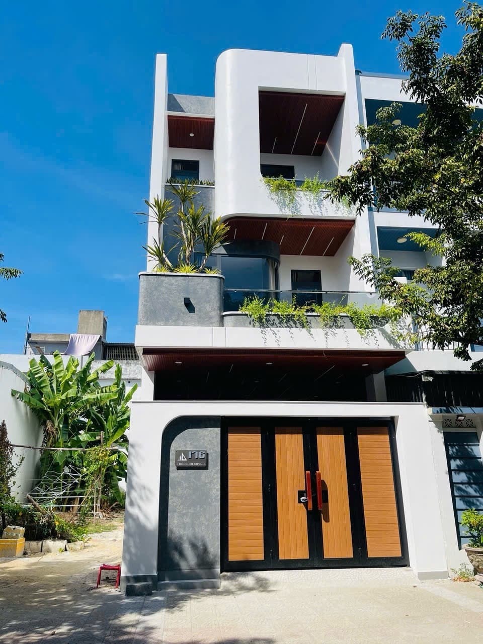 Nhà đất mặt phố, Cẩm Lệ, Đà Nẵng - 100m² giá 9.35 tỷ