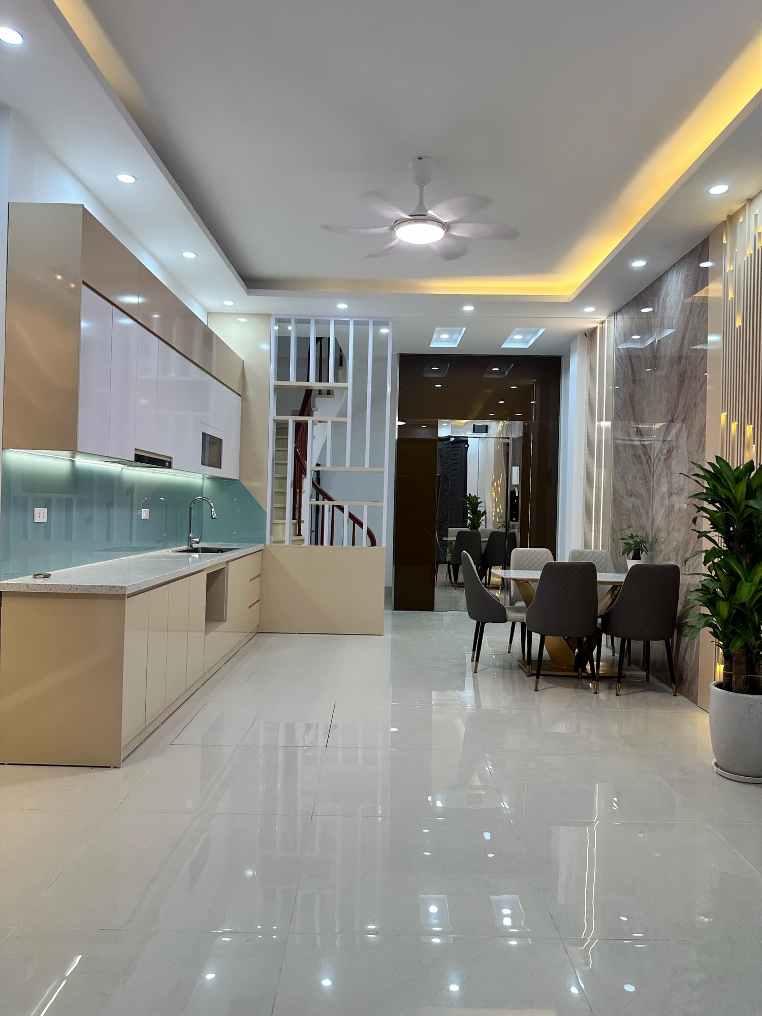 Nhà đất mặt phố, Nam Từ Liêm, Hà Nội - 39m² giá 12.5 tỷ