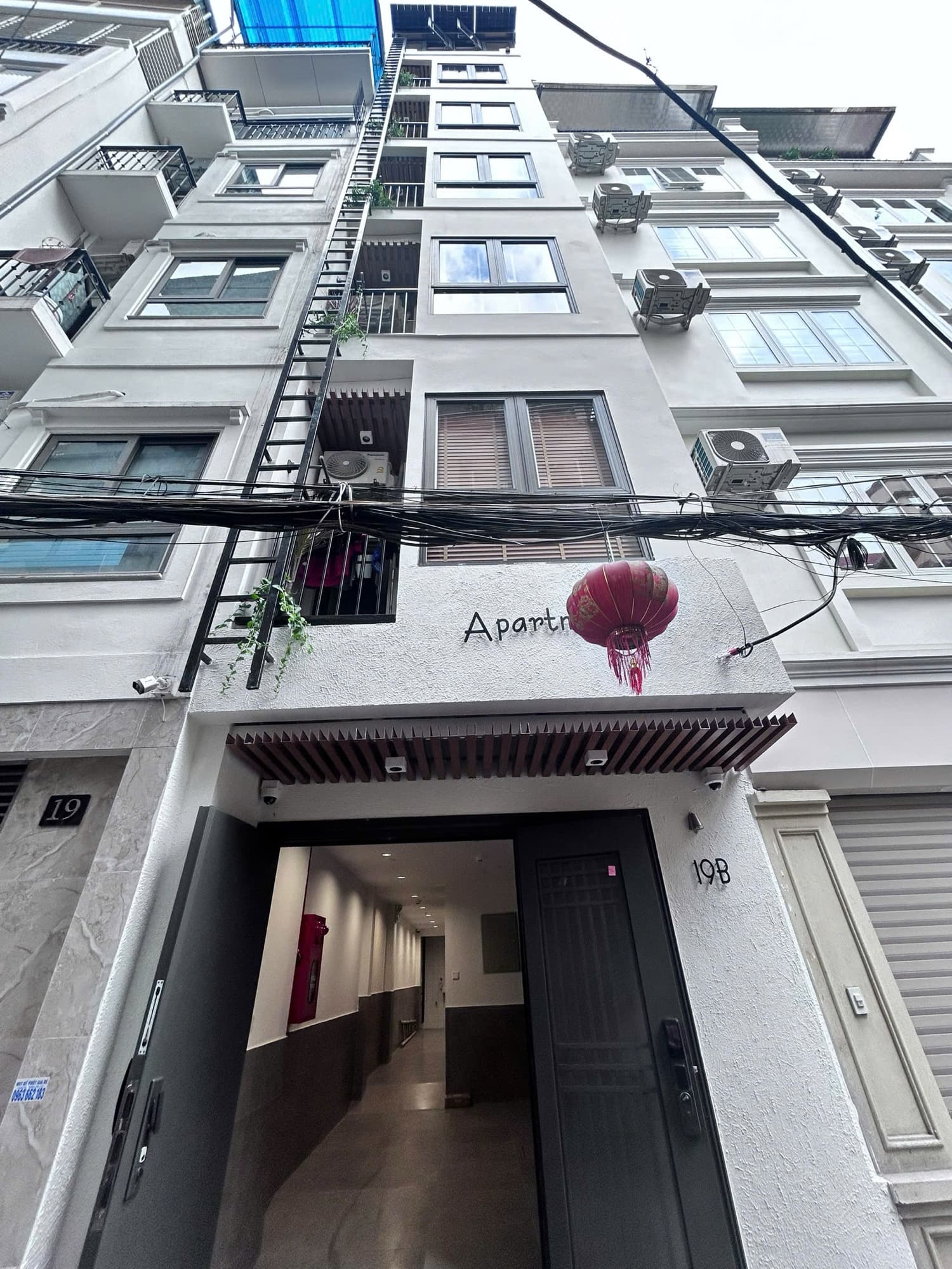 Nhà đất mặt phố, Tây Hồ, Hà Nội - 46.5m² giá 19.8 tỷ