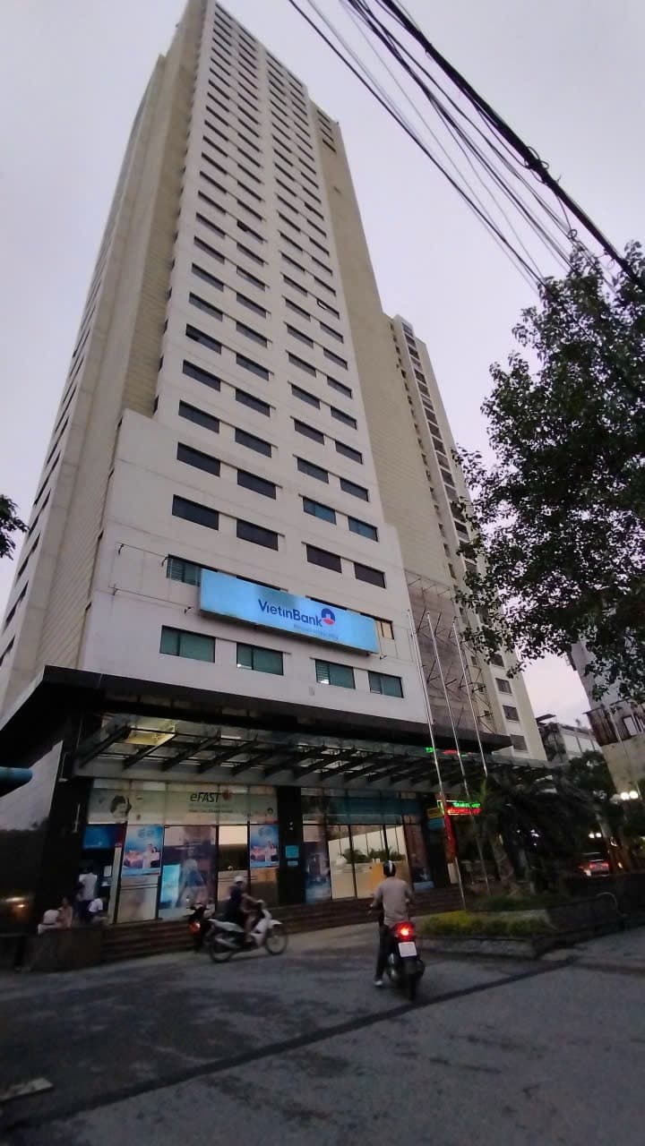 Căn hộ mặt phố, Nam Từ Liêm, Hà Nội - 135m² giá 10.4 tỷ