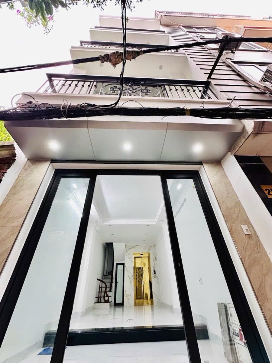 Nhà đất mặt phố, Hoàng Mai, Hà Nội - 30.4m² giá 7.8 tỷ
