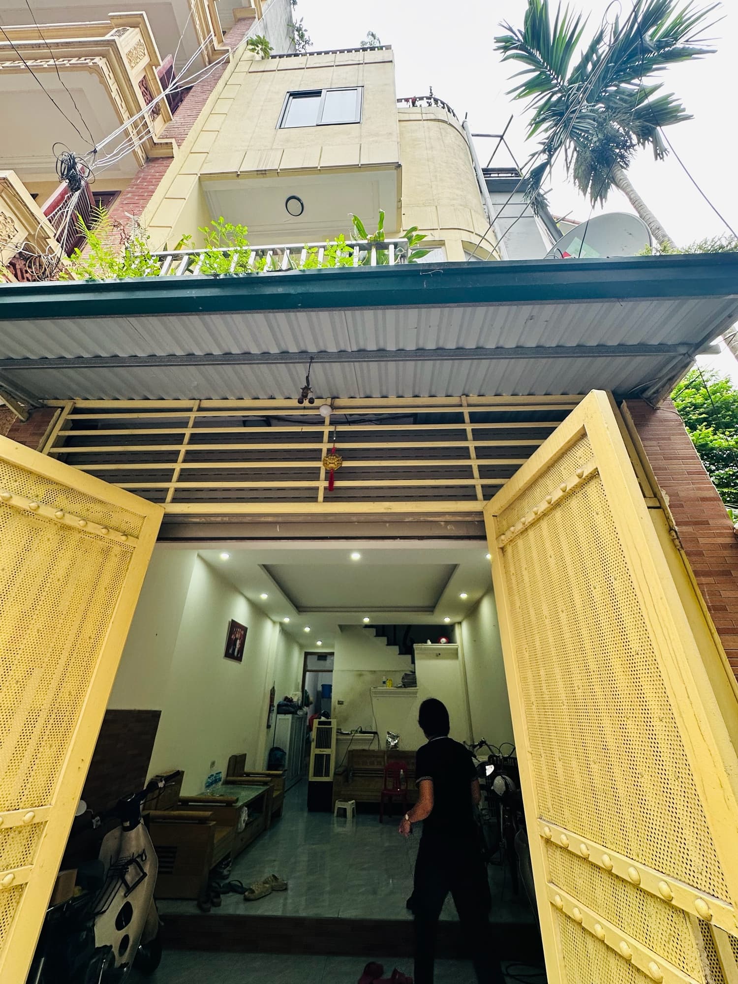 Nhà đất mặt phố, Hoàng Mai, Hà Nội - 48m² giá 17.9 tỷ