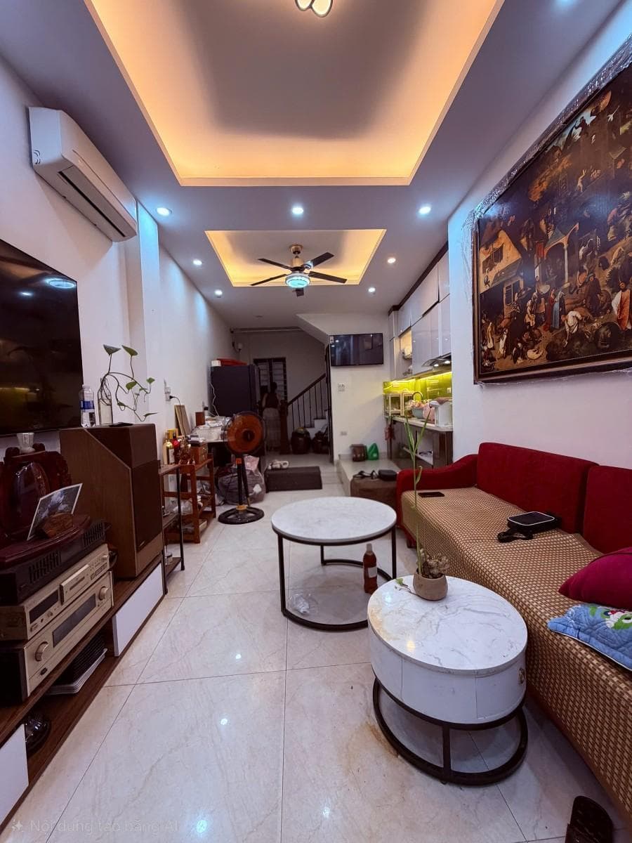 Nhà đất mặt phố, Hai Bà Trưng, Hà Nội - 33m² giá 12.5 tỷ