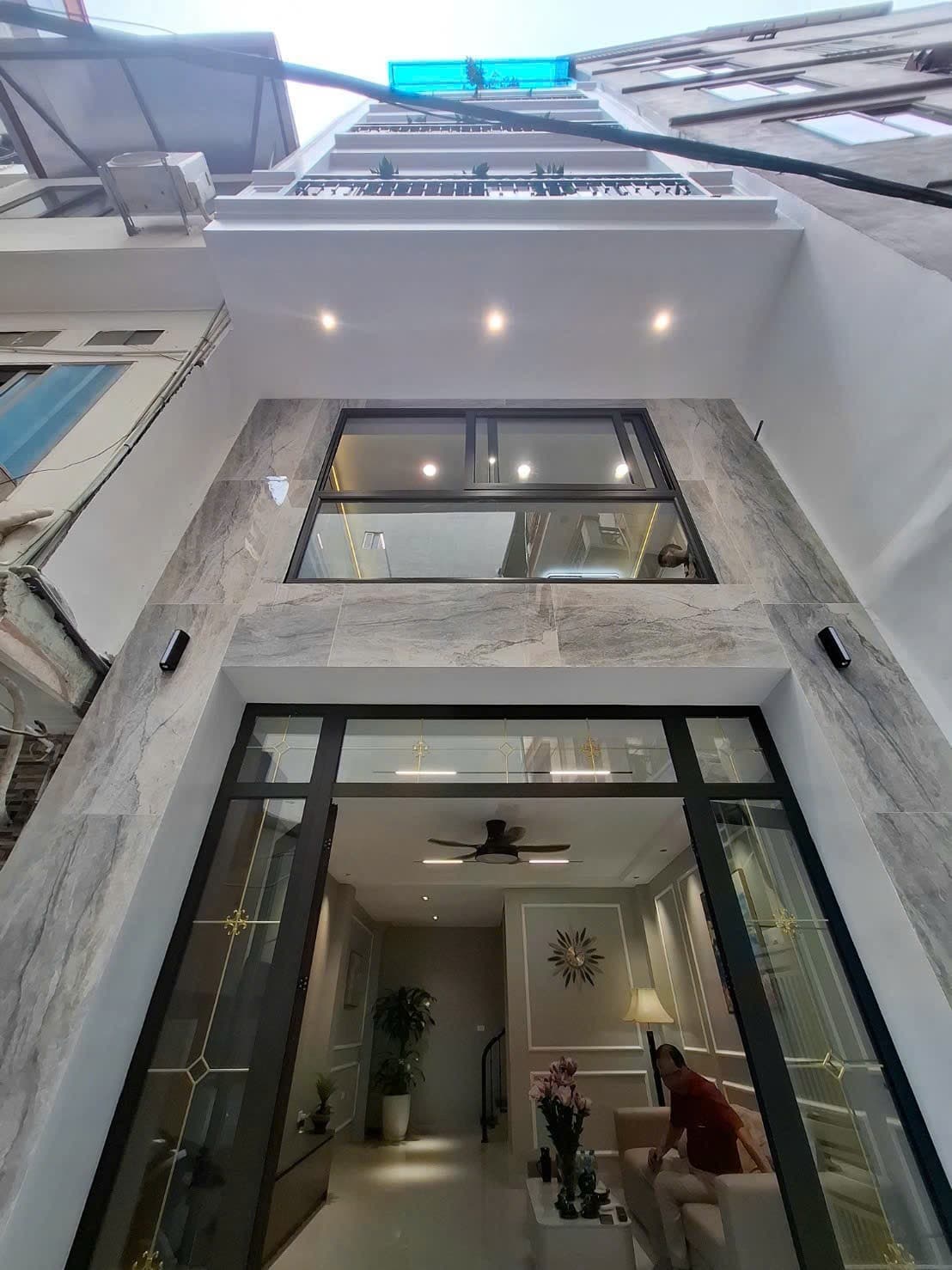 Nhà đất mặt phố, Hoàng Mai, Hà Nội - 49m² giá 12.9 tỷ