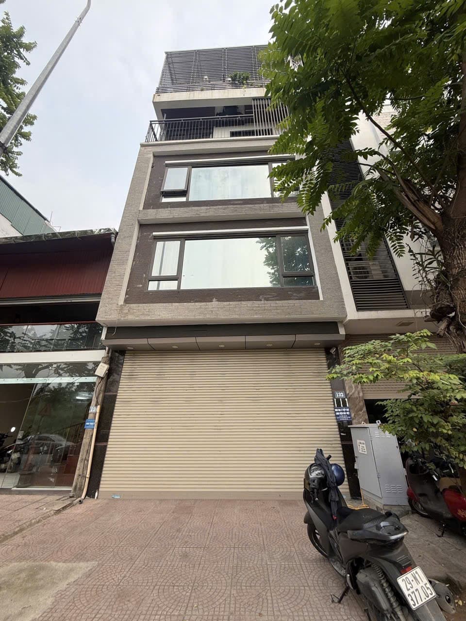 Nhà đất mặt phố, Long Biên, Hà Nội - 110m² giá 35 tỷ