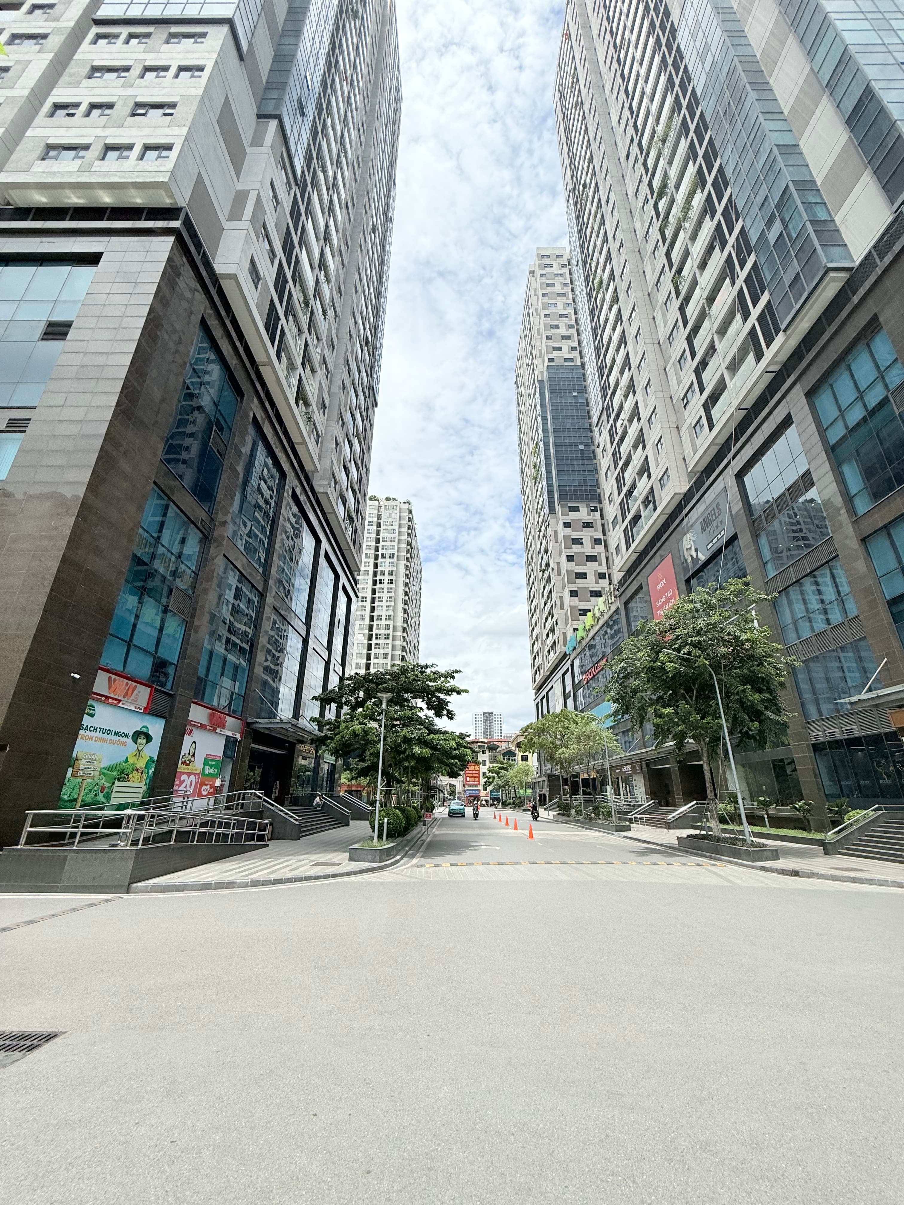 Căn hộ mặt phố, Thanh Xuân, Hà Nội - 102m² giá 11.5 tỷ