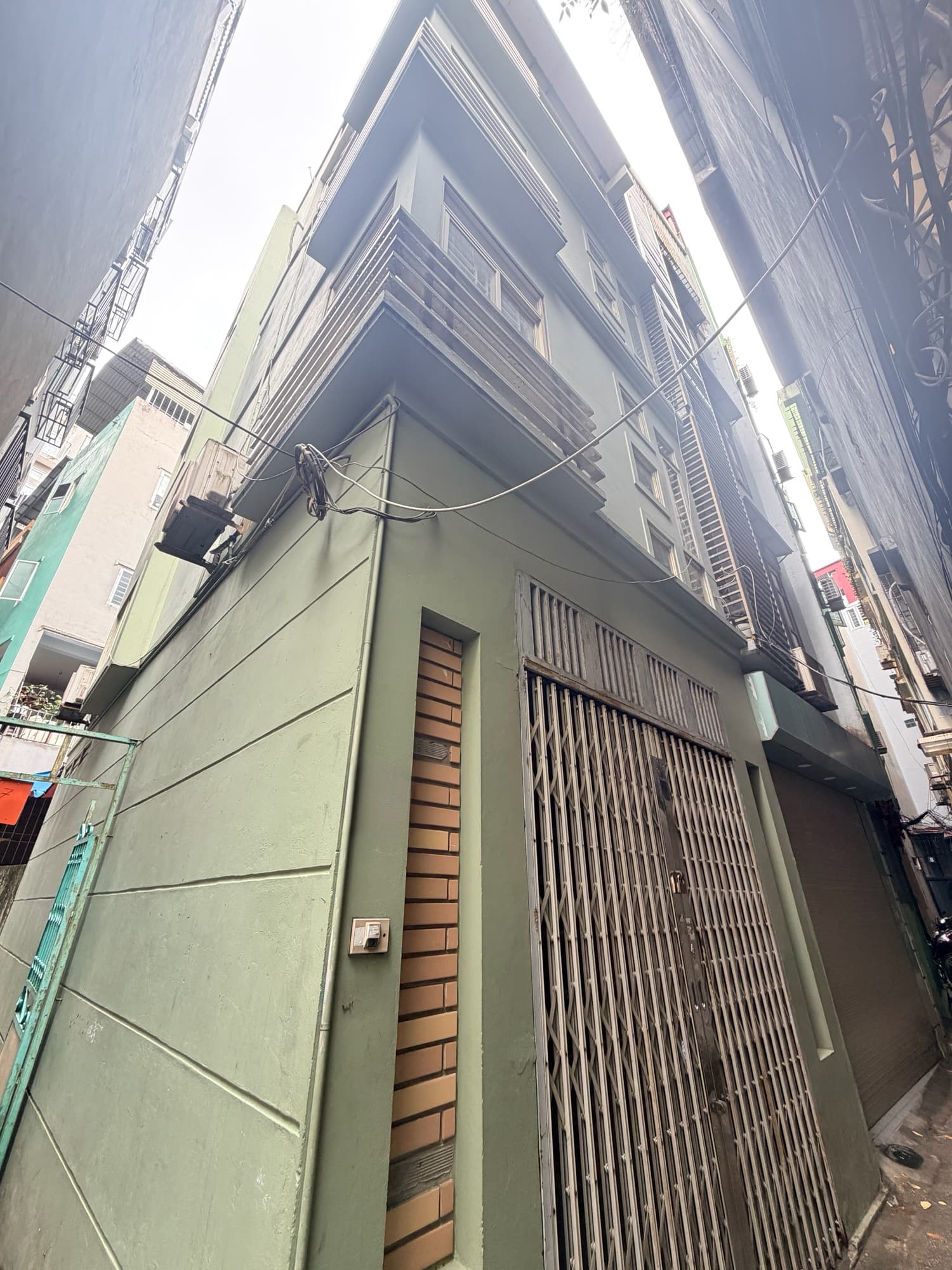 Nhà đất mặt phố, Cầu Giấy, Hà Nội - 37m² giá 9.2 tỷ