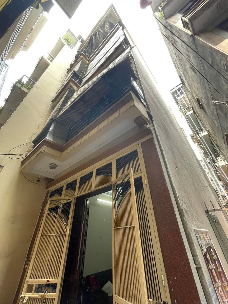 Nhà đất mặt phố, Thanh Xuân, Hà Nội - 36m² giá 11.98 tỷ