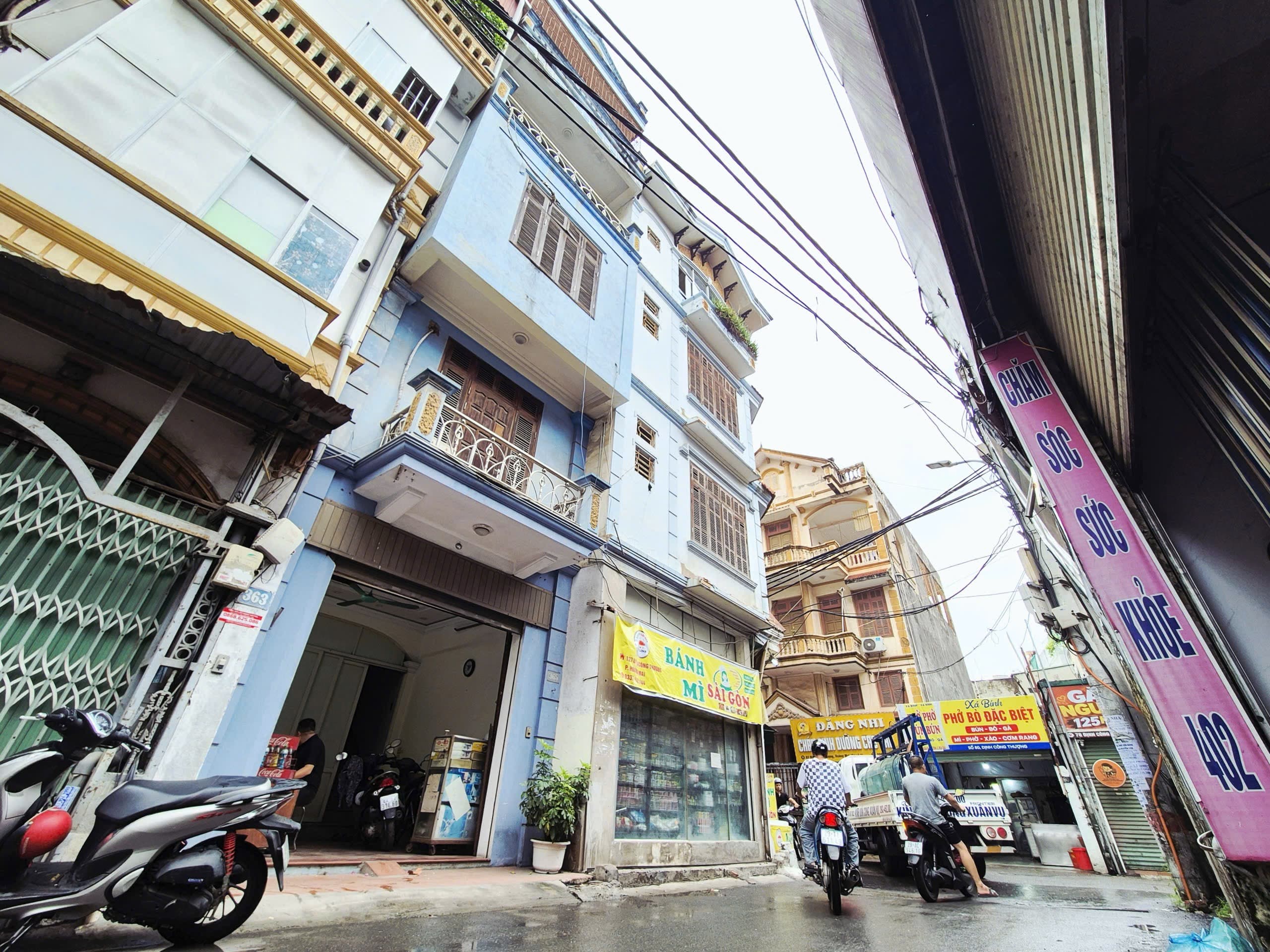 Nhà đất mặt phố, Hoàng Mai, Hà Nội - 30m² giá 9.2 tỷ