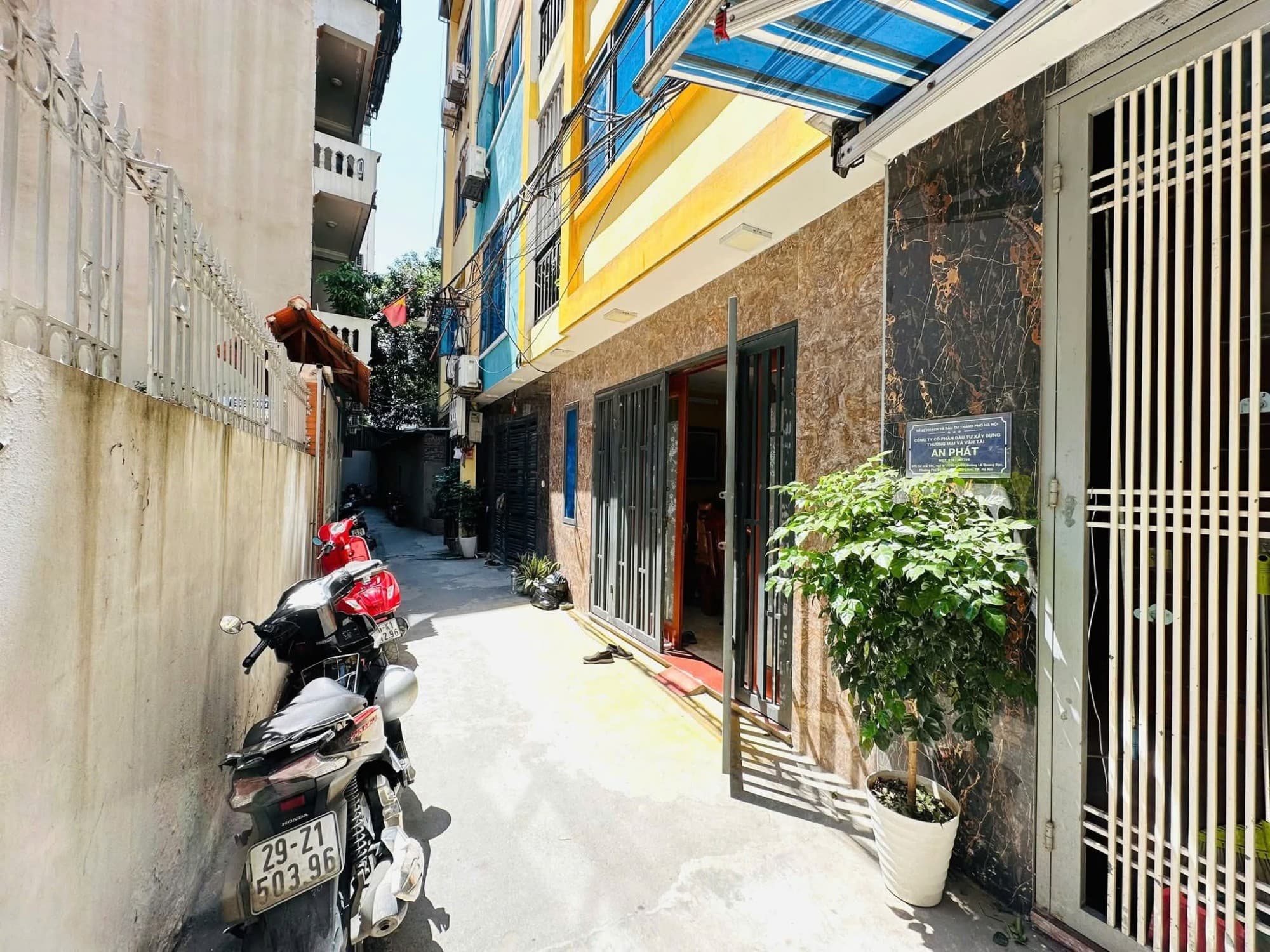 Nhà đất mặt phố, Nam Từ Liêm, Hà Nội - 43m² giá 12.5 tỷ