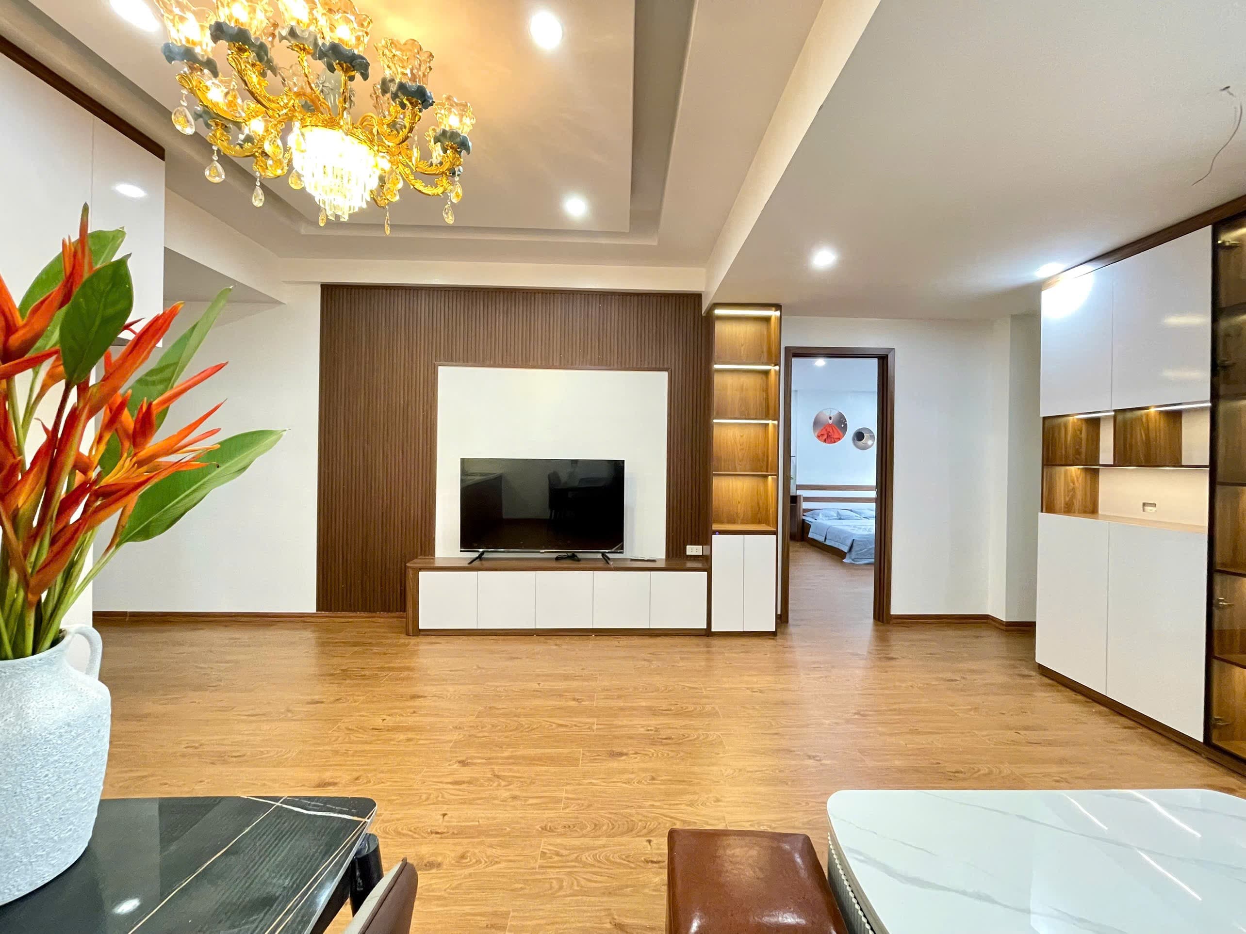 Căn hộ mặt phố, Cầu Giấy, Hà Nội - 70m² giá 6.68 tỷ