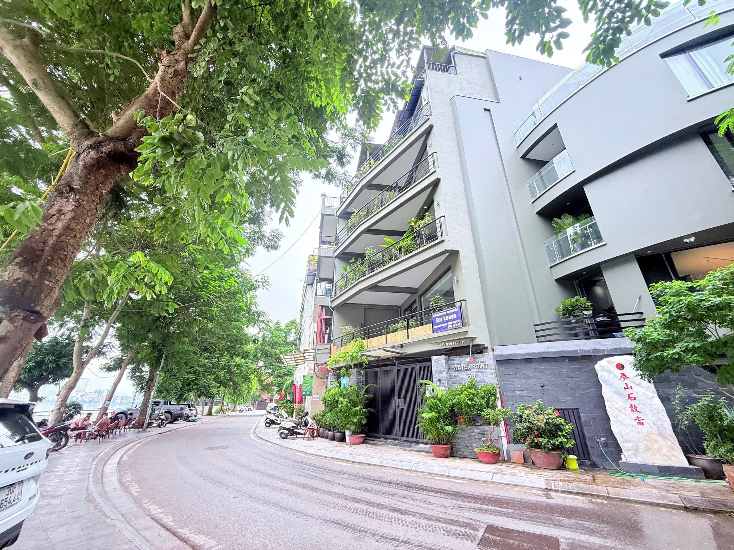 Nhà đất mặt phố, Tây Hồ, Hà Nội - 173m² giá 259.5 tỷ