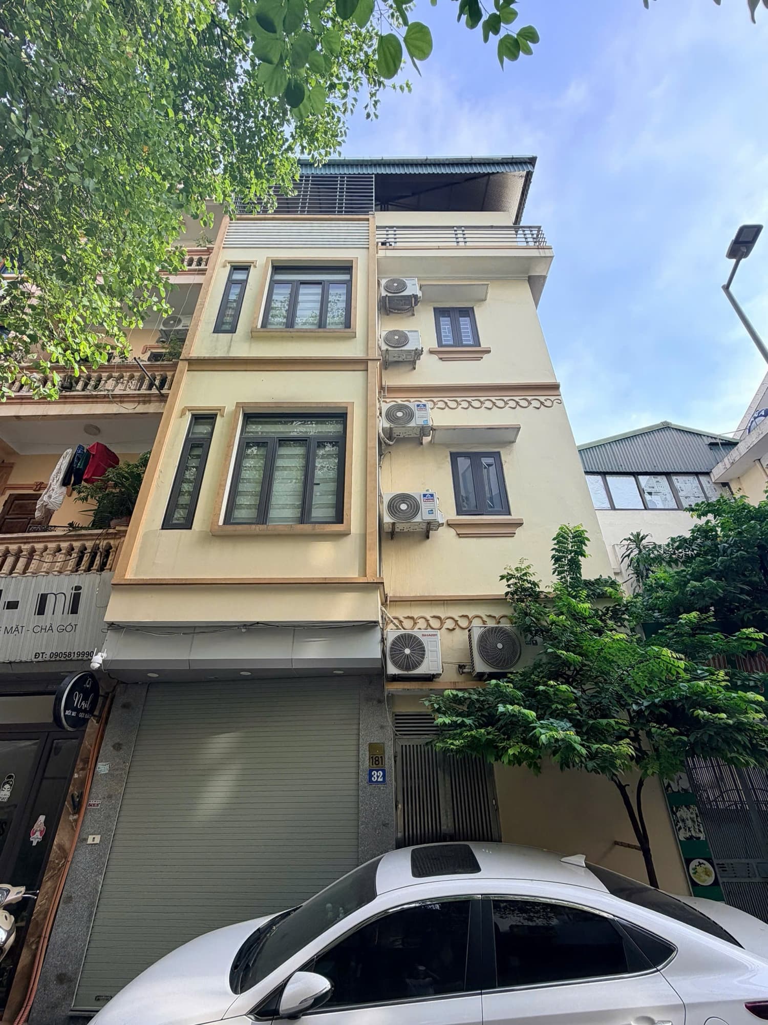 Nhà đất mặt phố, Tây Hồ, Hà Nội - 39m² giá 22.5 tỷ