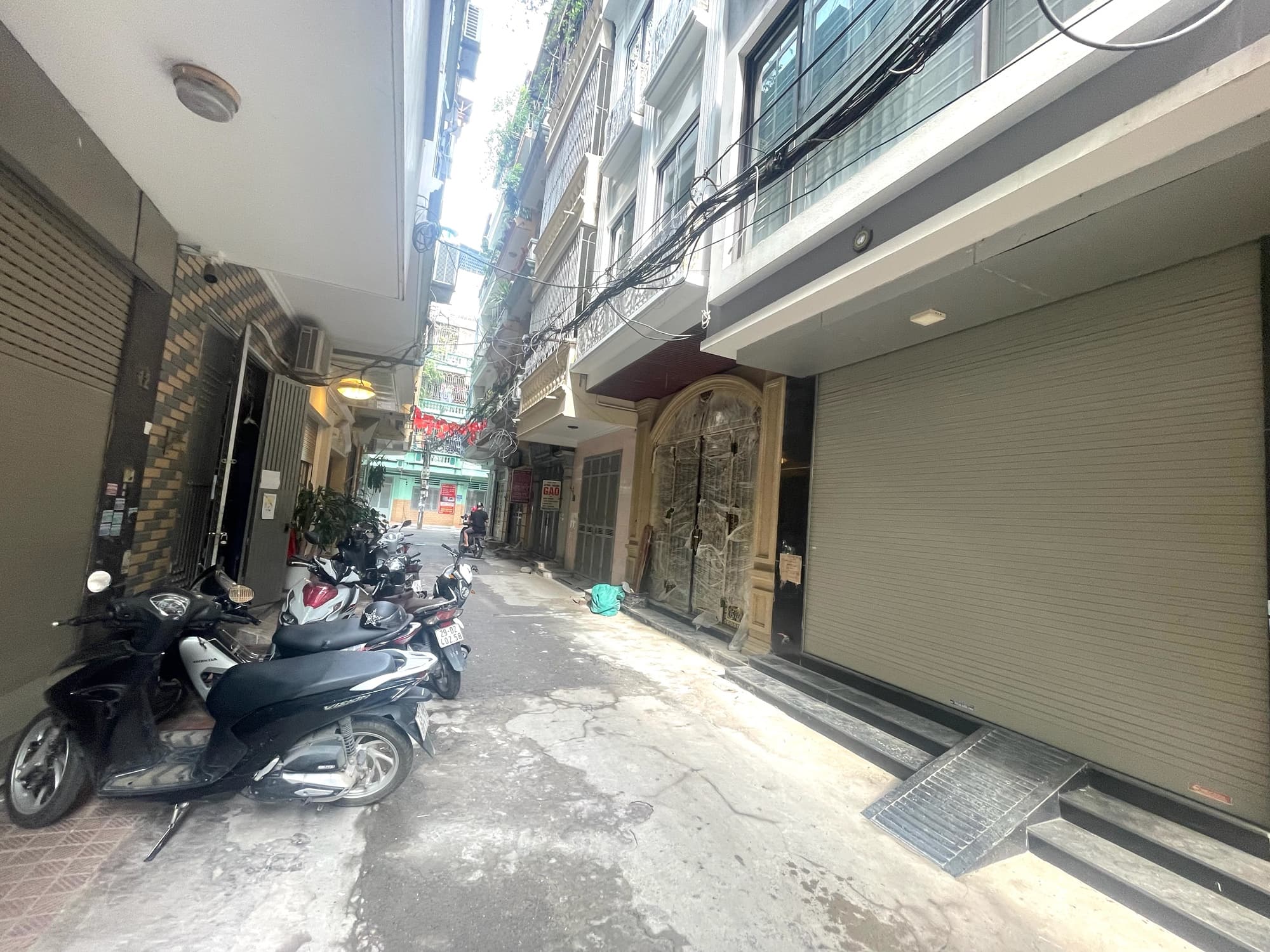 Nhà đất mặt phố, Cầu Giấy, Hà Nội - 35m² giá 17.5 tỷ
