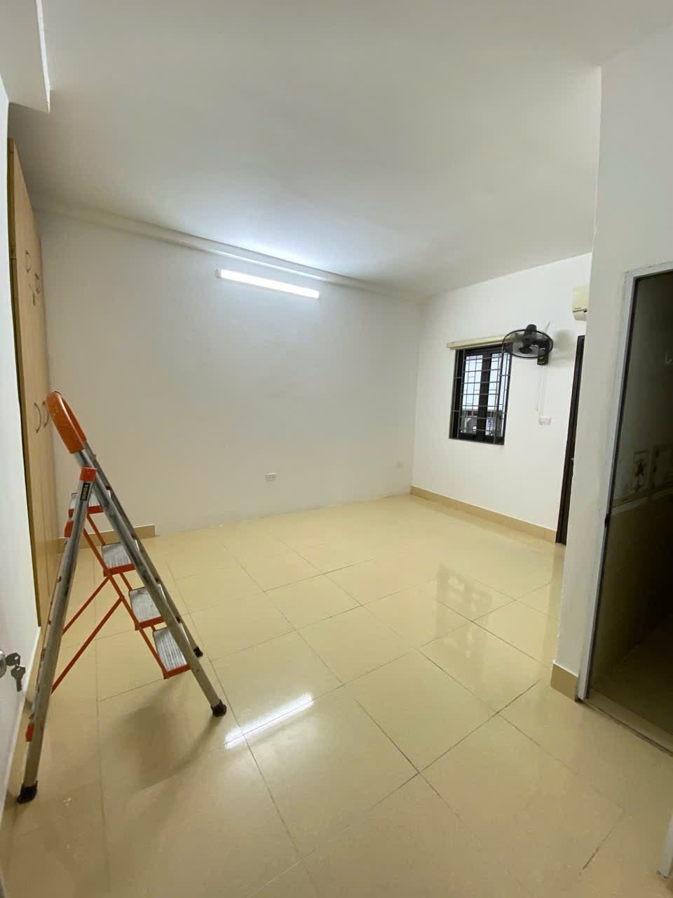 Nhà đất mặt phố, Hoàng Mai, Hà Nội - 20m² giá 6.2 tỷ