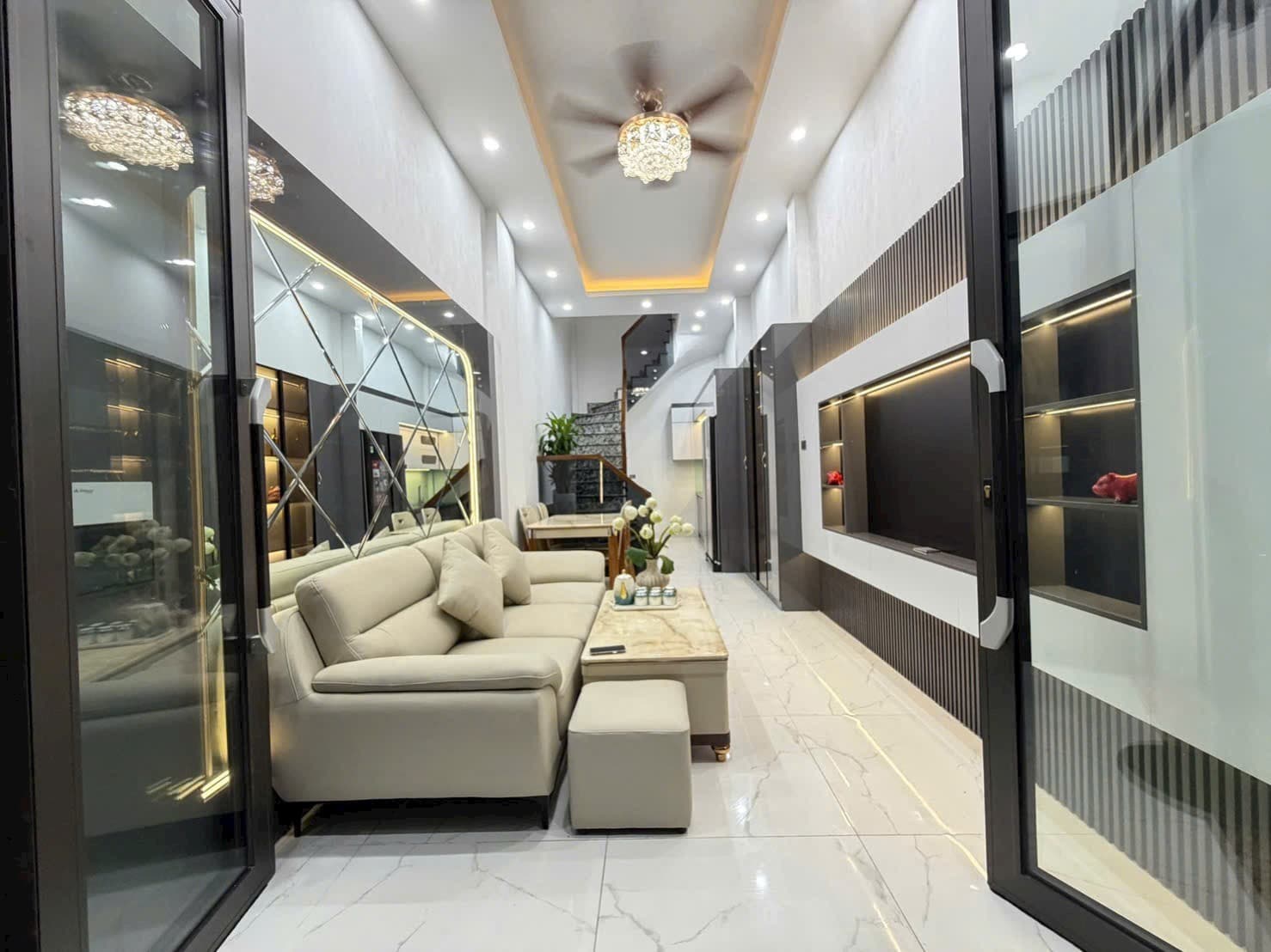 Nhà đất mặt phố, Hai Bà Trưng, Hà Nội - 27m² giá 11.7 tỷ