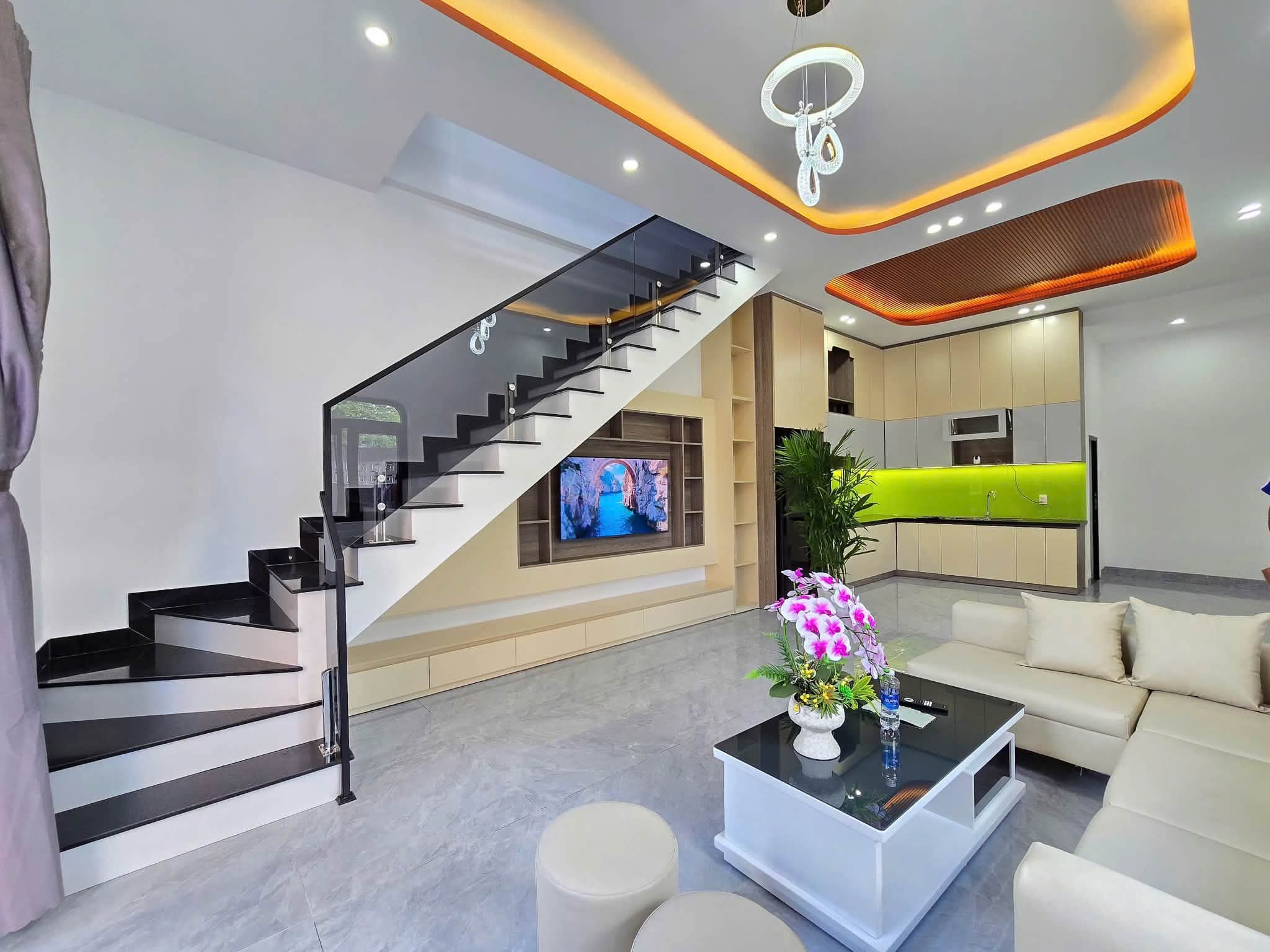Nhà đất mặt phố, Thanh Khê, Đà Nẵng - 97m² giá 4.75 tỷ