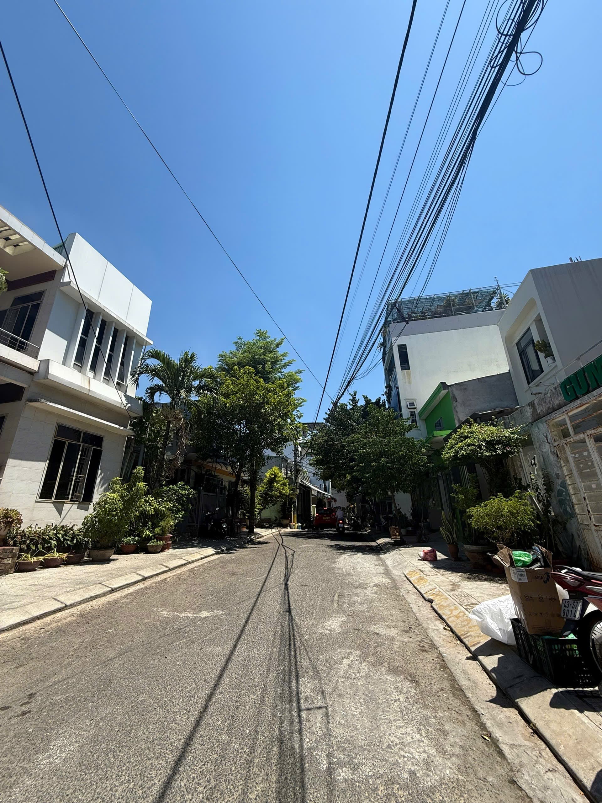 Nhà đất mặt phố, Sơn Trà, Đà Nẵng - 138.3m² giá 17.99 tỷ