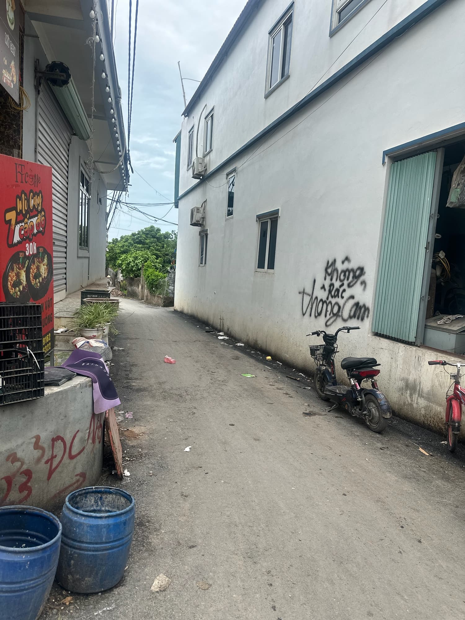 Nhà đất mặt phố Quốc Oai, Hà Nội - 59m² giá 6.2 tỷ