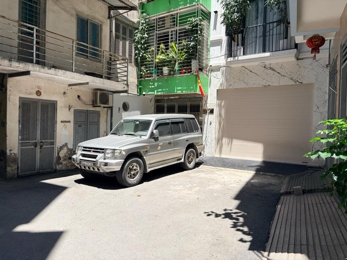 Nhà đất mặt phố, Thanh Xuân, Hà Nội - 37.6m² giá 15 tỷ