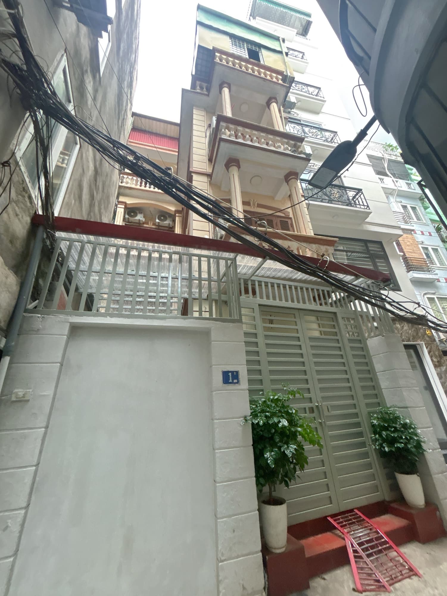 Nhà đất mặt phố, Tây Hồ, Hà Nội - 86m² giá 24 tỷ