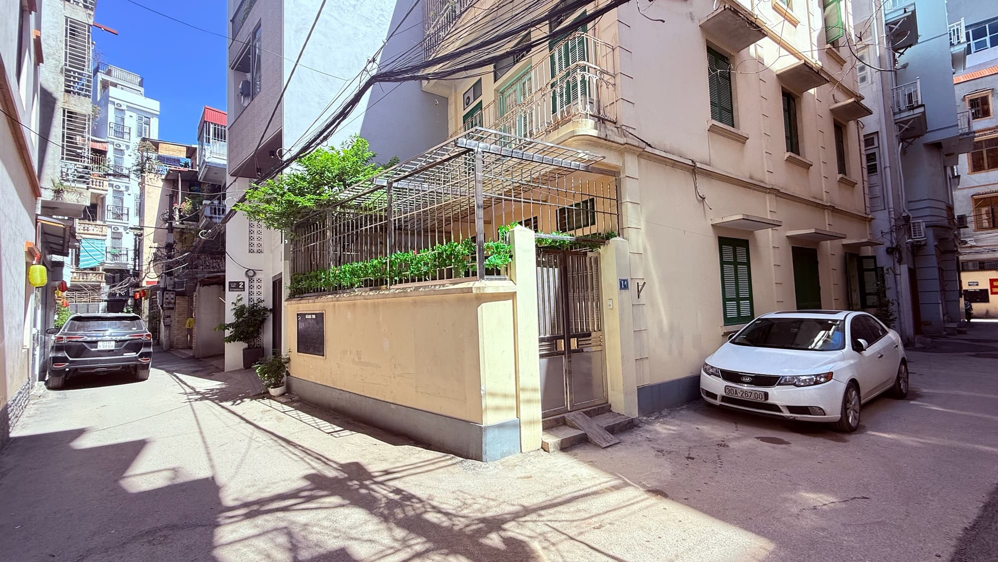 Nhà đất mặt phố, Thanh Xuân, Hà Nội - 43m² giá 13.9 tỷ