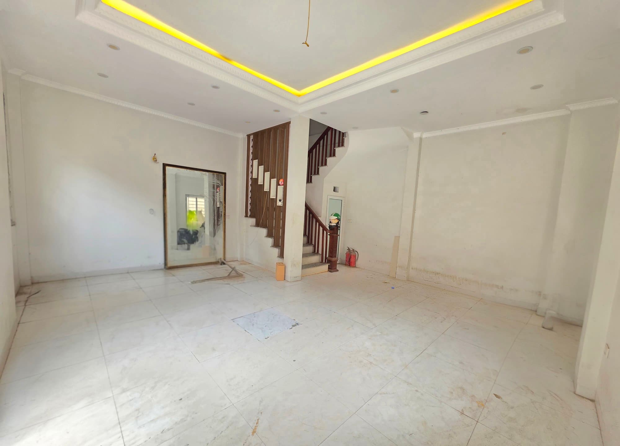 Nhà đất mặt phố, Thanh Trì, Hà Nội - 37m² giá 7.299 tỷ