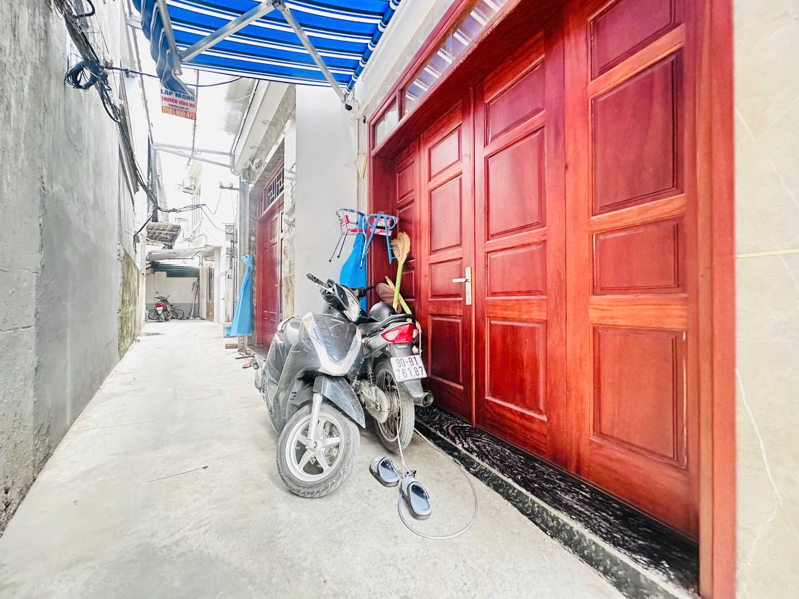 Nhà đất mặt phố, Bắc Từ Liêm, Hà Nội - 37m² giá 8.1 tỷ