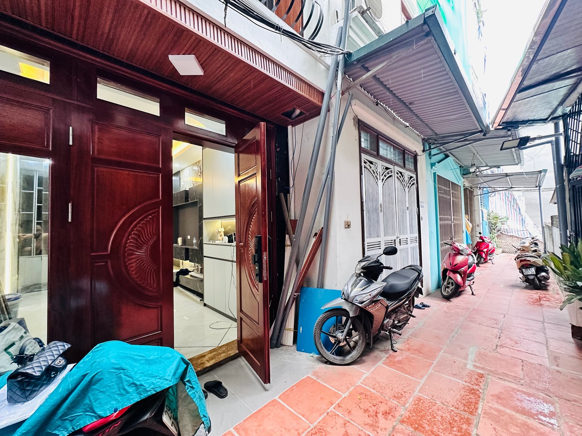 Nhà đất mặt phố, Long Biên, Hà Nội - 37m² giá 8.5 tỷ