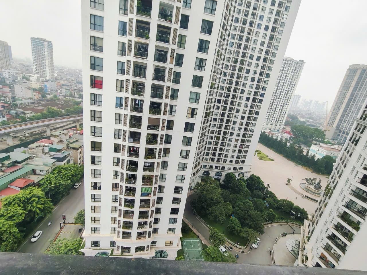 Căn hộ Royal City -, - 175m² giá 23.9 tỷ