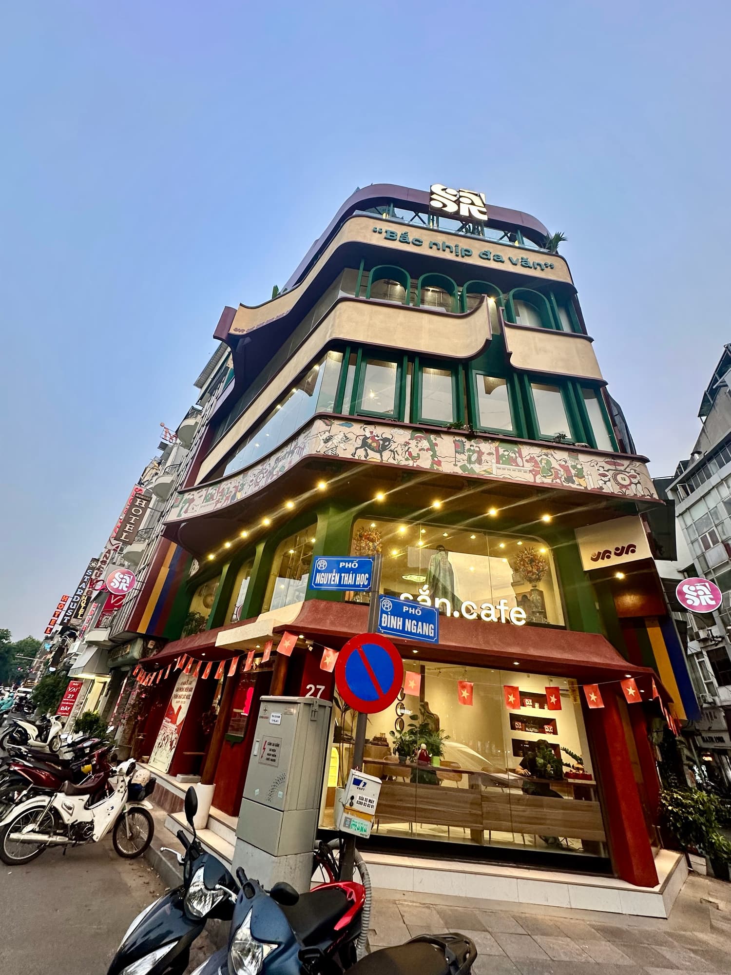 Nhà đất mặt phố, Hoàn Kiếm, Hà Nội - 55m² giá 105 tỷ