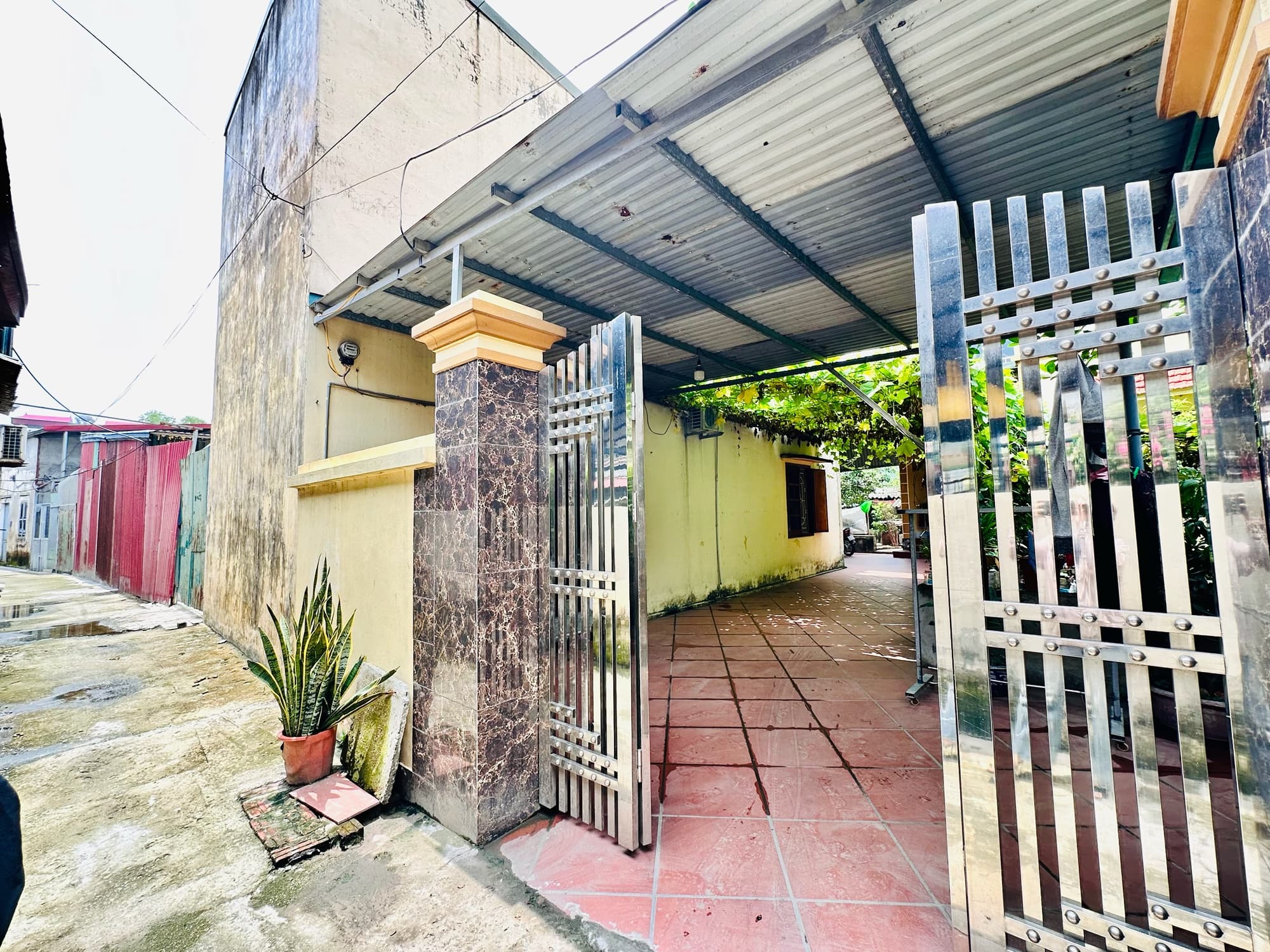Nhà đất mặt phố, Nam Từ Liêm, Hà Nội - 100m² giá 12.6 tỷ