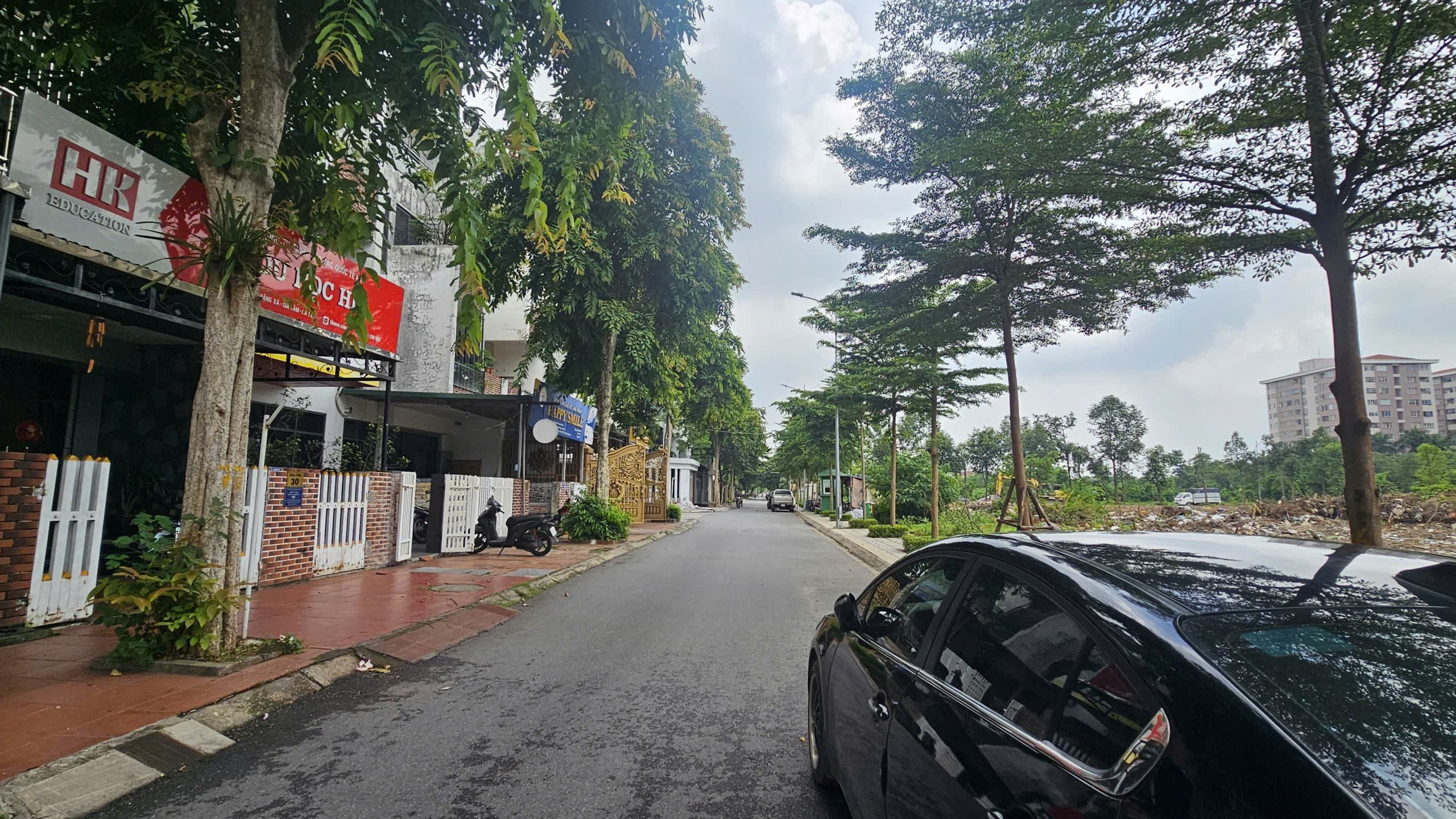Nhà đất mặt phố, Gia Lâm, Hà Nội - 132m² giá 25.5 tỷ