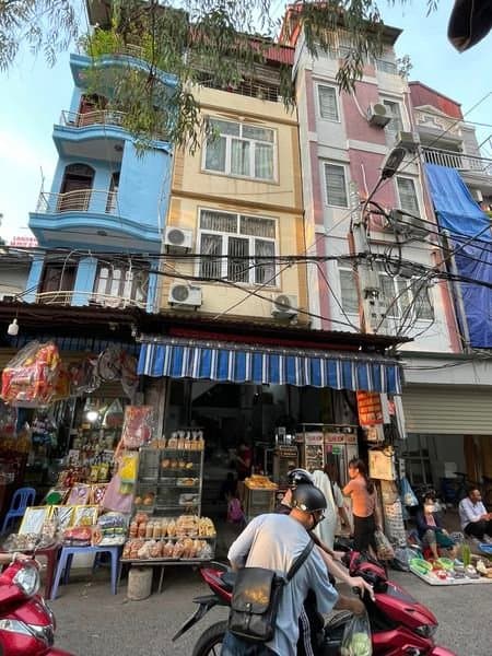 Nhà đất mặt phố, Cầu Giấy, Hà Nội - 55m² giá 18 tỷ