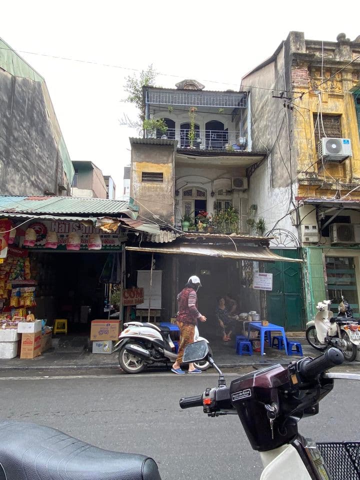 Nhà đất mặt phố, Hoàn Kiếm, Hà Nội - 130m² giá 65 tỷ