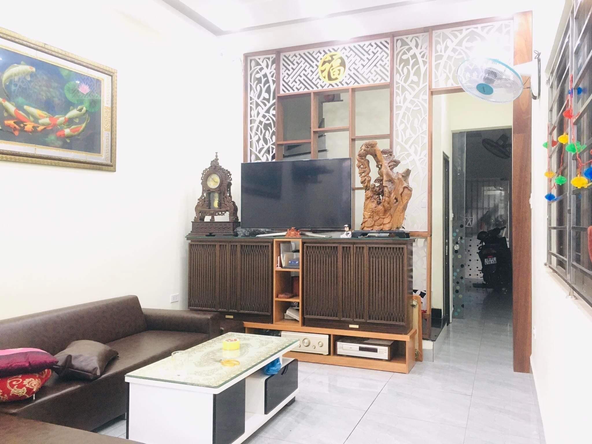 Nhà đất mặt phố, Hoàng Mai, Hà Nội - 52m² giá 2 tỷ