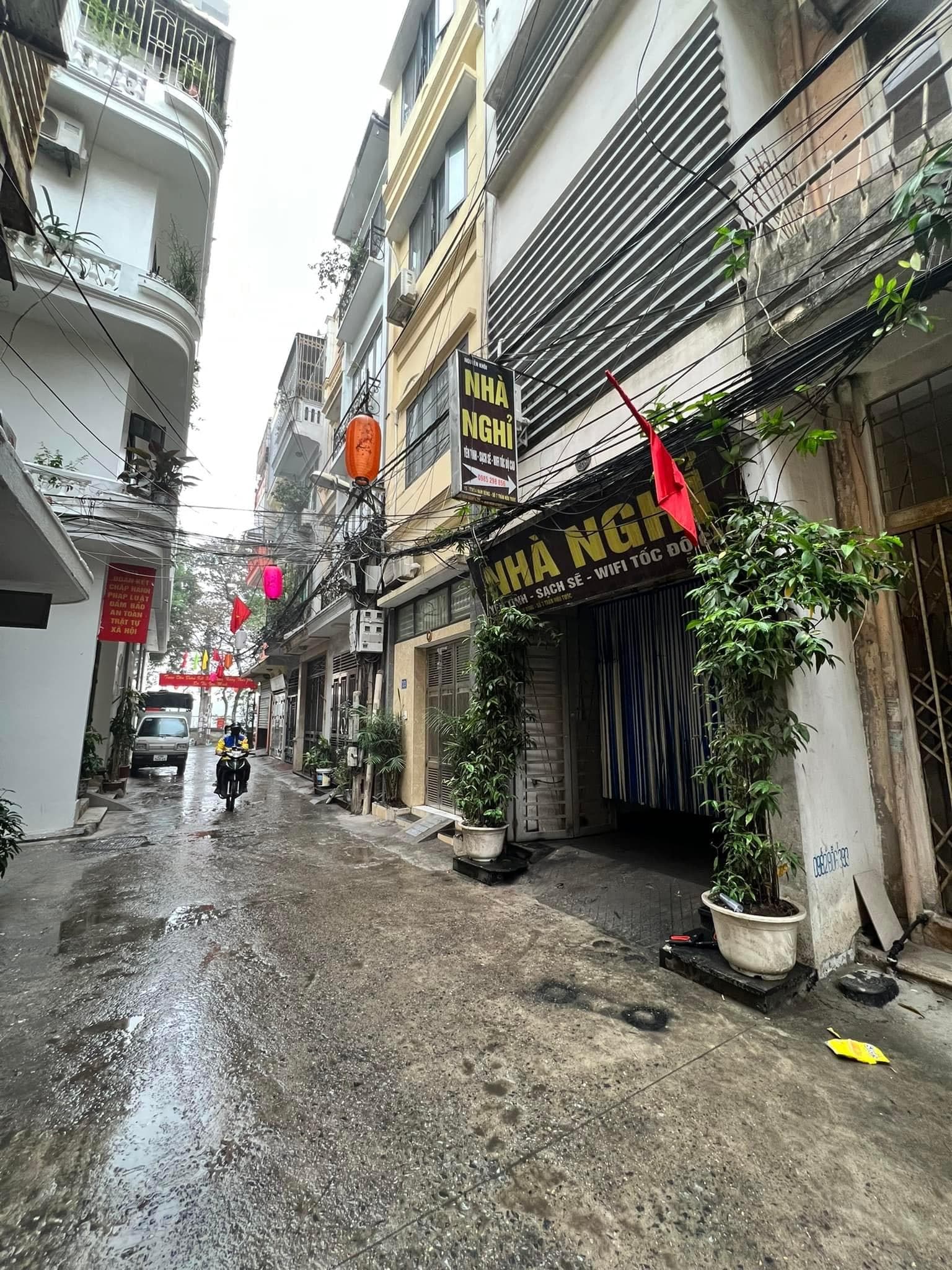 Nhà đất mặt phố, Đống Đa, Hà Nội - 69m² giá 33 tỷ