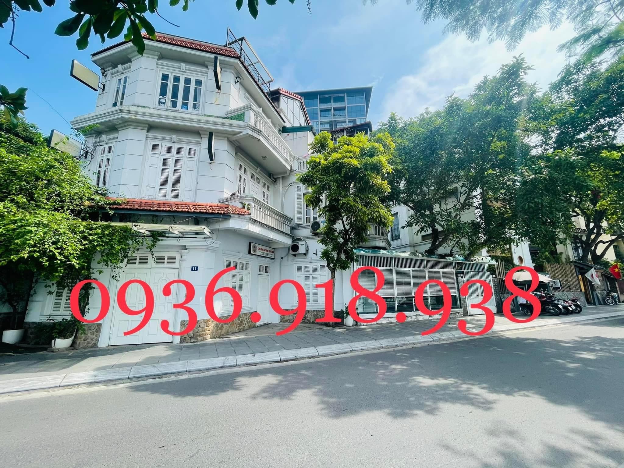 Nhà đất mặt phố, Tây Hồ, Hà Nội - 232m² giá 90 tỷ